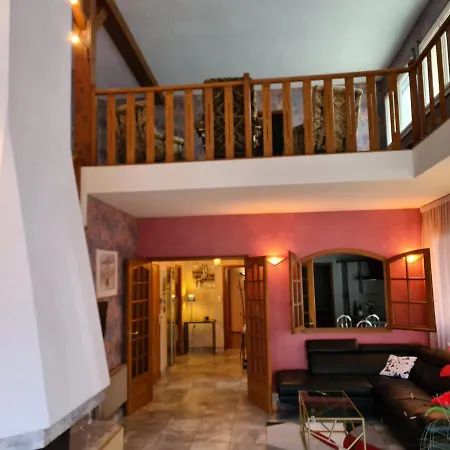 Le Gite De Massiac Exterior photo